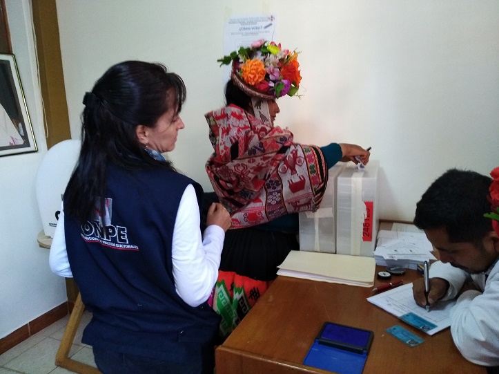 ONPE dio asistencia técnica a 31 movimientos regionales en sus elecciones internas