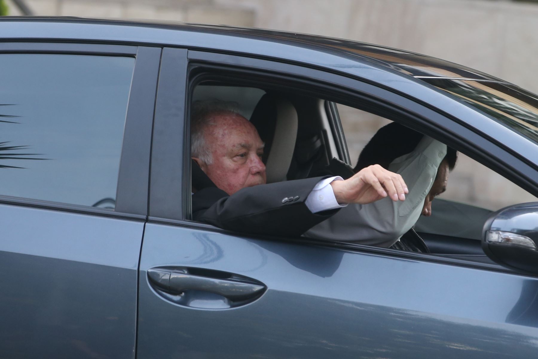 Embajador de Uruguay ingresó a sede de Cancillería para tratar asilo de García