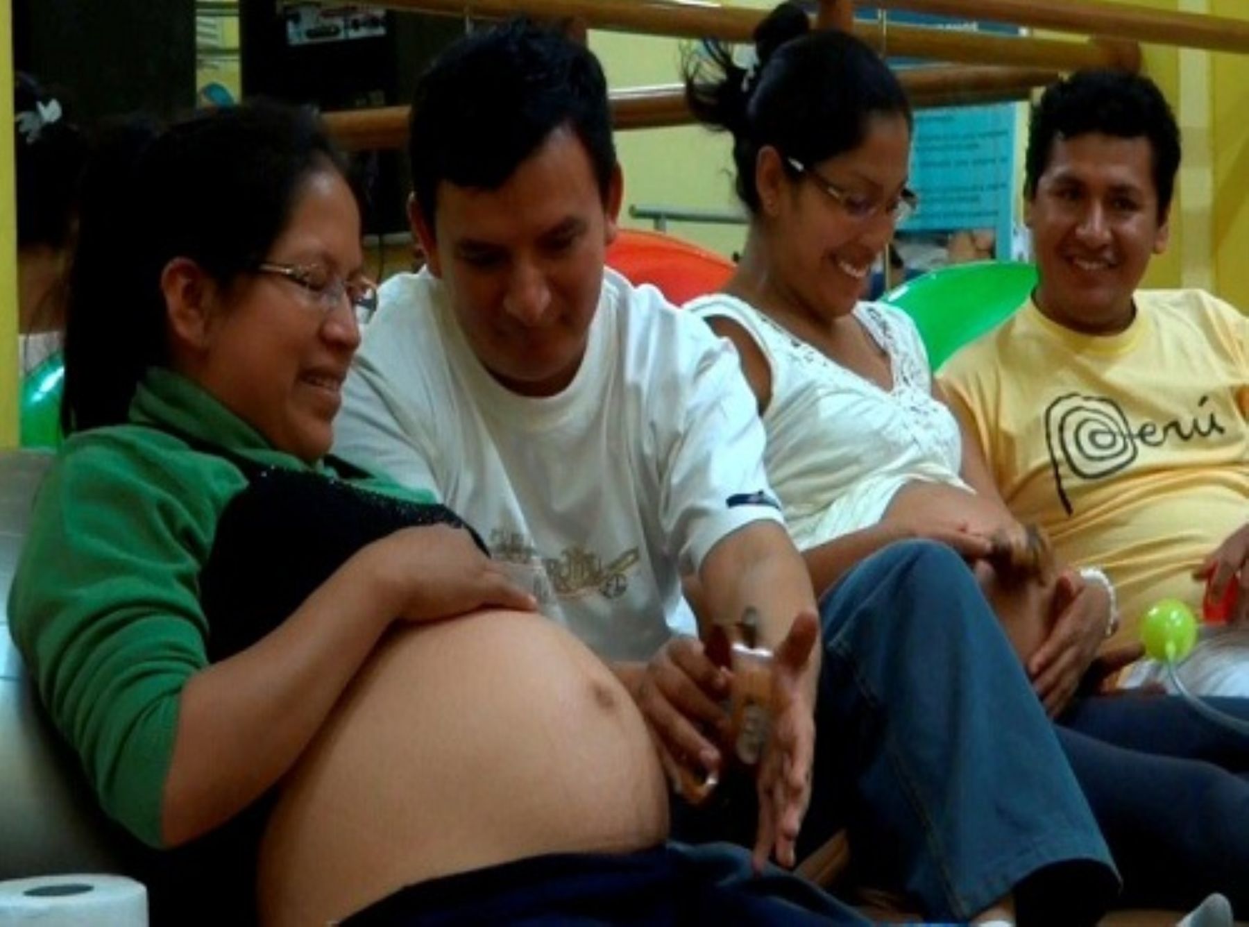 Descanso por maternidad ahora será de 98 días