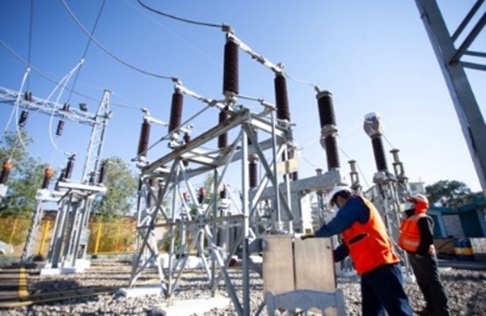 Se adjudicaron 21 proyectos eléctricos por más de US$ 2200 millones en últimos dos años