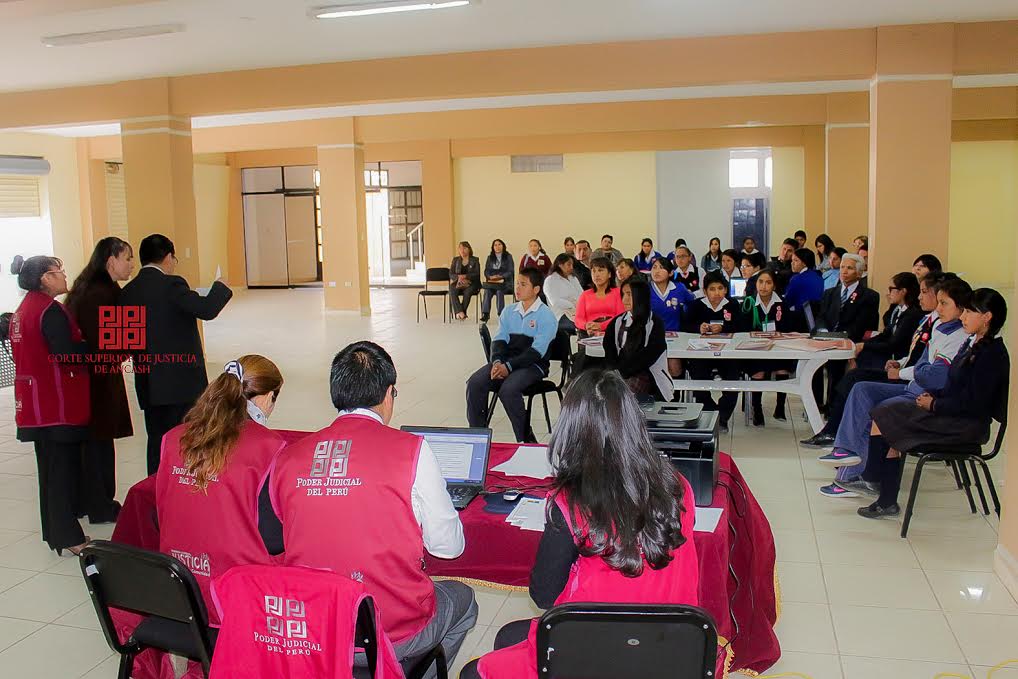 Huaraz: Corte de Justicia abordó problemática  de menores en encuentro