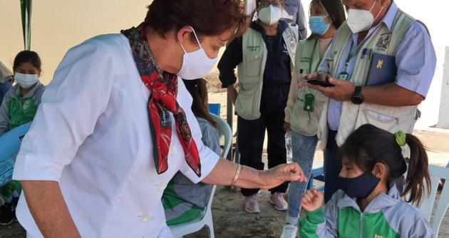 La quincena de octubre entregarán 56 mil tablets para niños de Áncash 