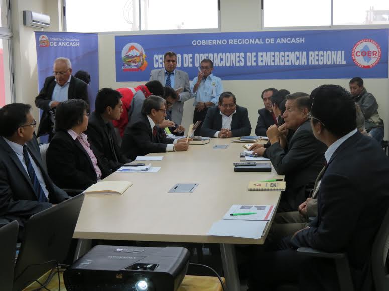 Áncash: gobierno regional entregó al MEF rendición de estados financieros del primer trimestre 2017