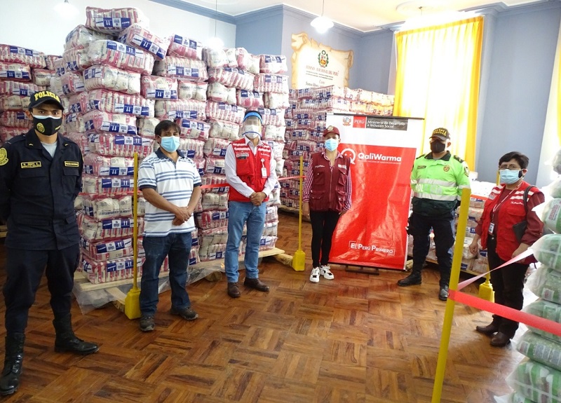 Carhuaz: entregan más de 80 toneladas de alimentos a personas vulnerables