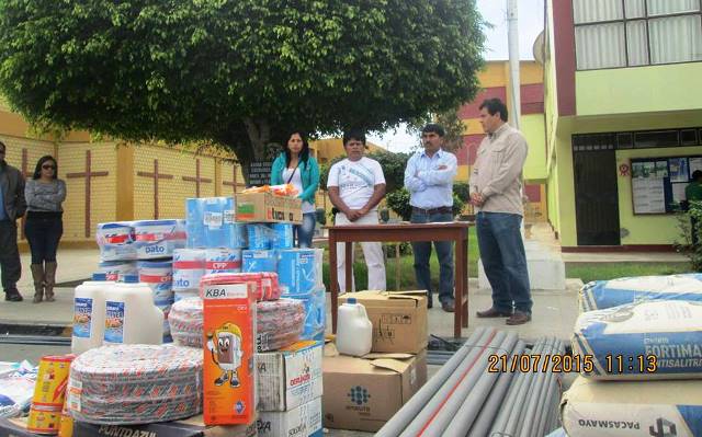 Huarmey: Reciben donativos para proyecto de electrificación en pueblo La Victoria