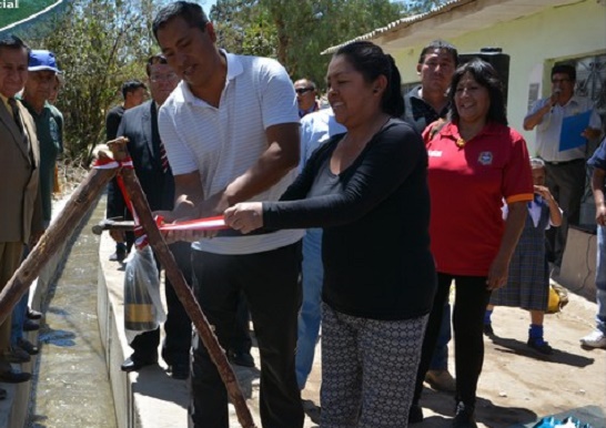 Caraz: municipio inauguró canal de riego en el Cullashpampa