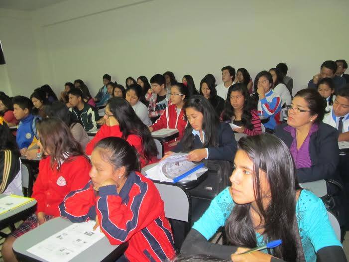 Universidad San Pedro y Huaraz en Línea se unen en Programa Escolar de Periodismo Digital