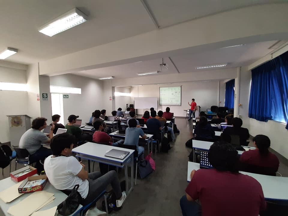 Talento de Pronabec integra el equipo de la Primera Escuela de Computación Cuántica del Perú  