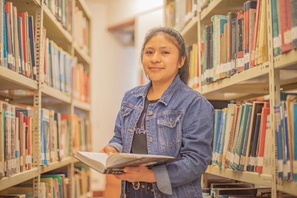 Publican lista de 800 seleccionados para estudiar una carrera con los gastos pagados