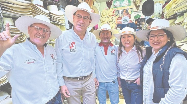 El colmo: Vizcarra invita a jornada partidaria para formar “líderes honestos”