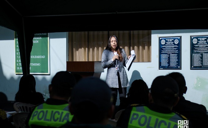 Huaraz: magistradas de la CSJAN capacitaron a miembros de la Divincri Huaraz 