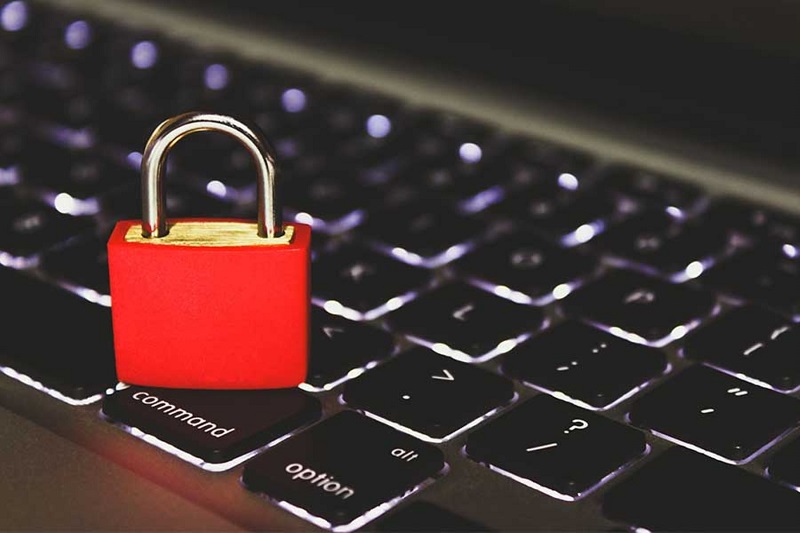 Facebook detecta dominios fraudulentos para robar datos de usuarios