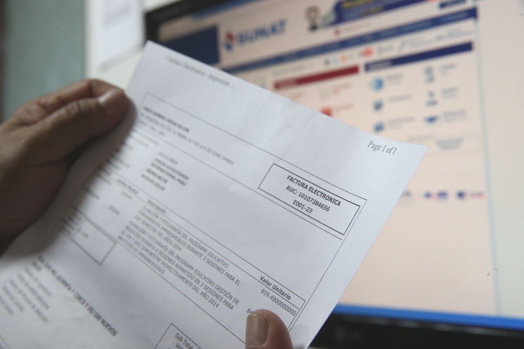 Perú tendrá solo facturas electrónicas en los próximos dos años