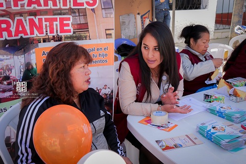 “Justicia en tu Comunidad” de la Corte de Àncash participó en la feria “No a la Corrupción”