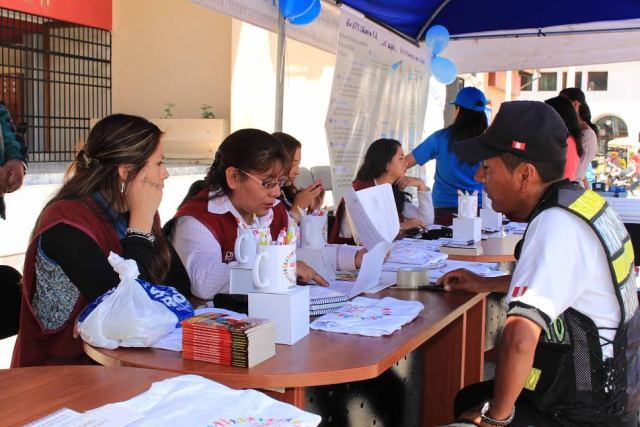 Población huaracina participó en Feria Itinerante “Jallalla Justicia”