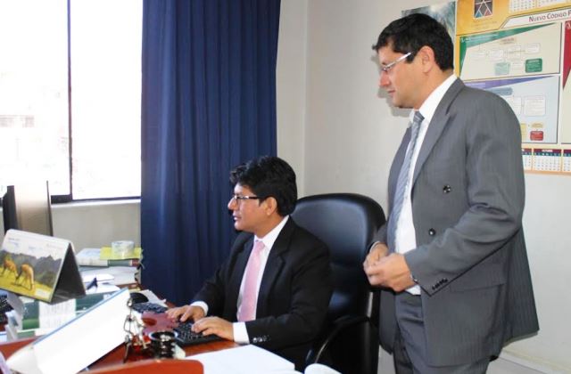 Intervienen a funcionario de Municipalidad de Yungay por pedir dinero a ciudadano para que recupere vehículo