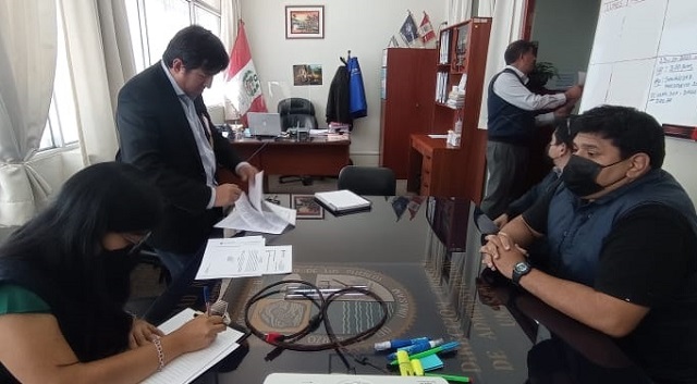 Fiscalía interviene UNASAM por presunta sobrevalorización en compra de 5 buses