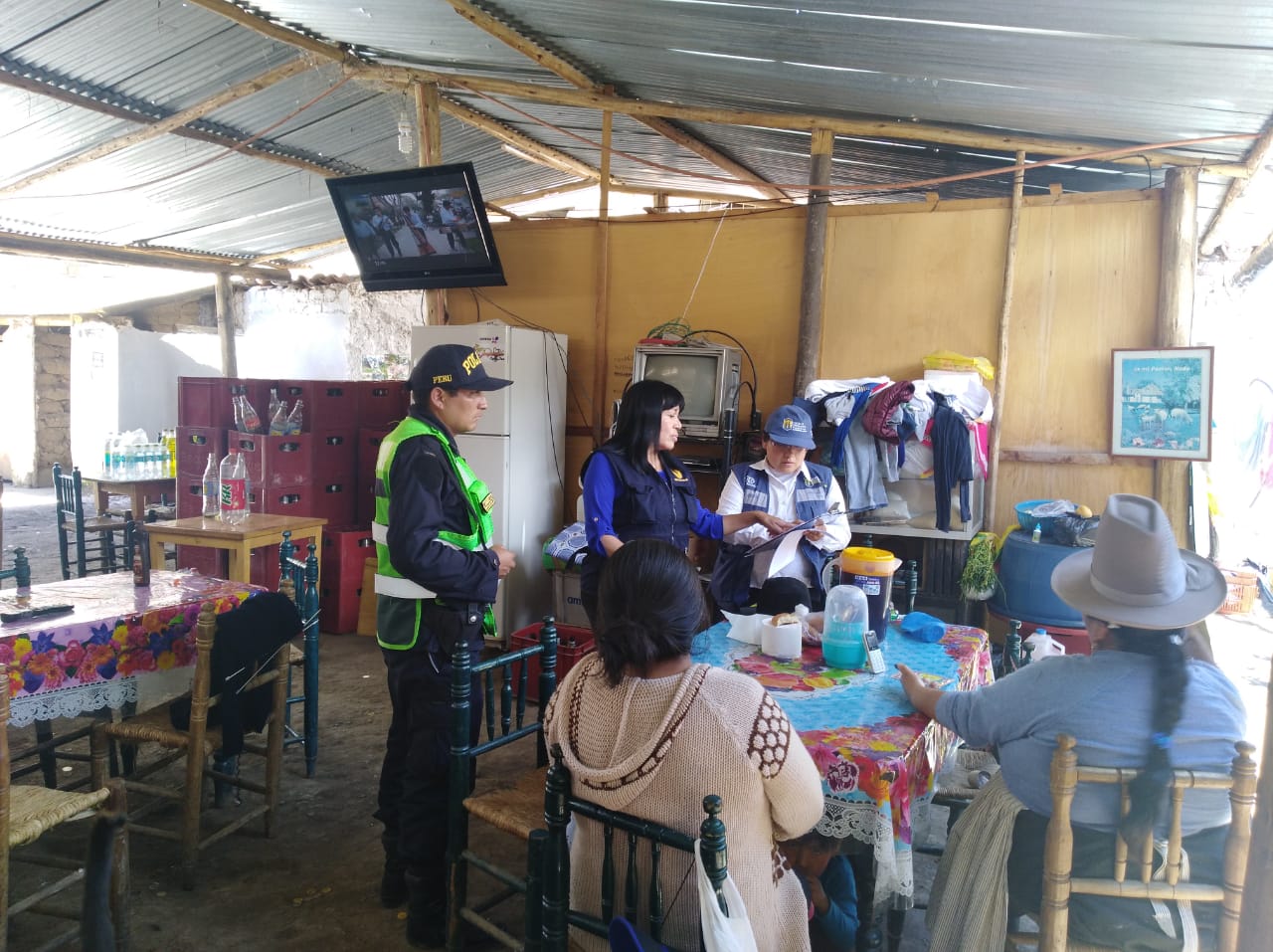 Carhuaz: Fiscalía de Familia realizó operativo en restaurantes de la provincia