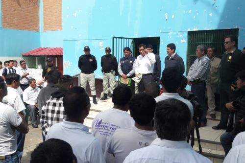 Ministro Zeballos inaugura oficina receptora de Sunarp en Carhuaz