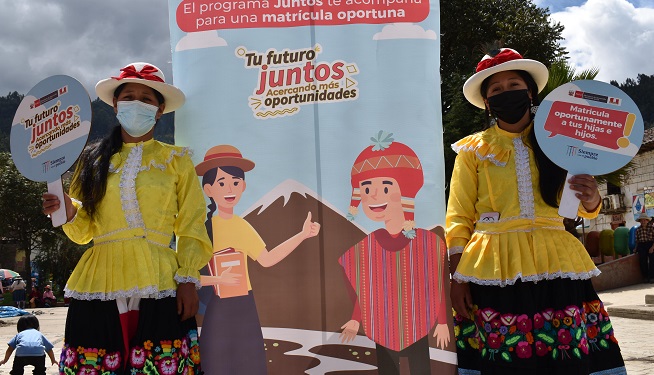 Sensibilizan a familias de Pomabamba sobre importancia de la matrícula escolar oportuna