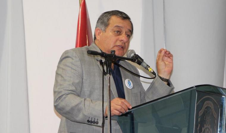 Hay temas de la reforma electoral que deben aprobarse con inmediatez, advierte Gerardo Távara