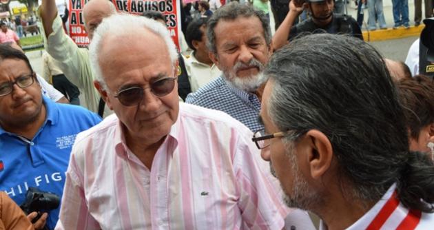 Se confirma cese de gerente de Chinecas Gastón Garúa