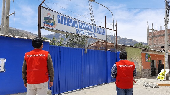Contraloría alerta deudas y falta de liquidación de obras en el Gobierno Regional de Áncash 