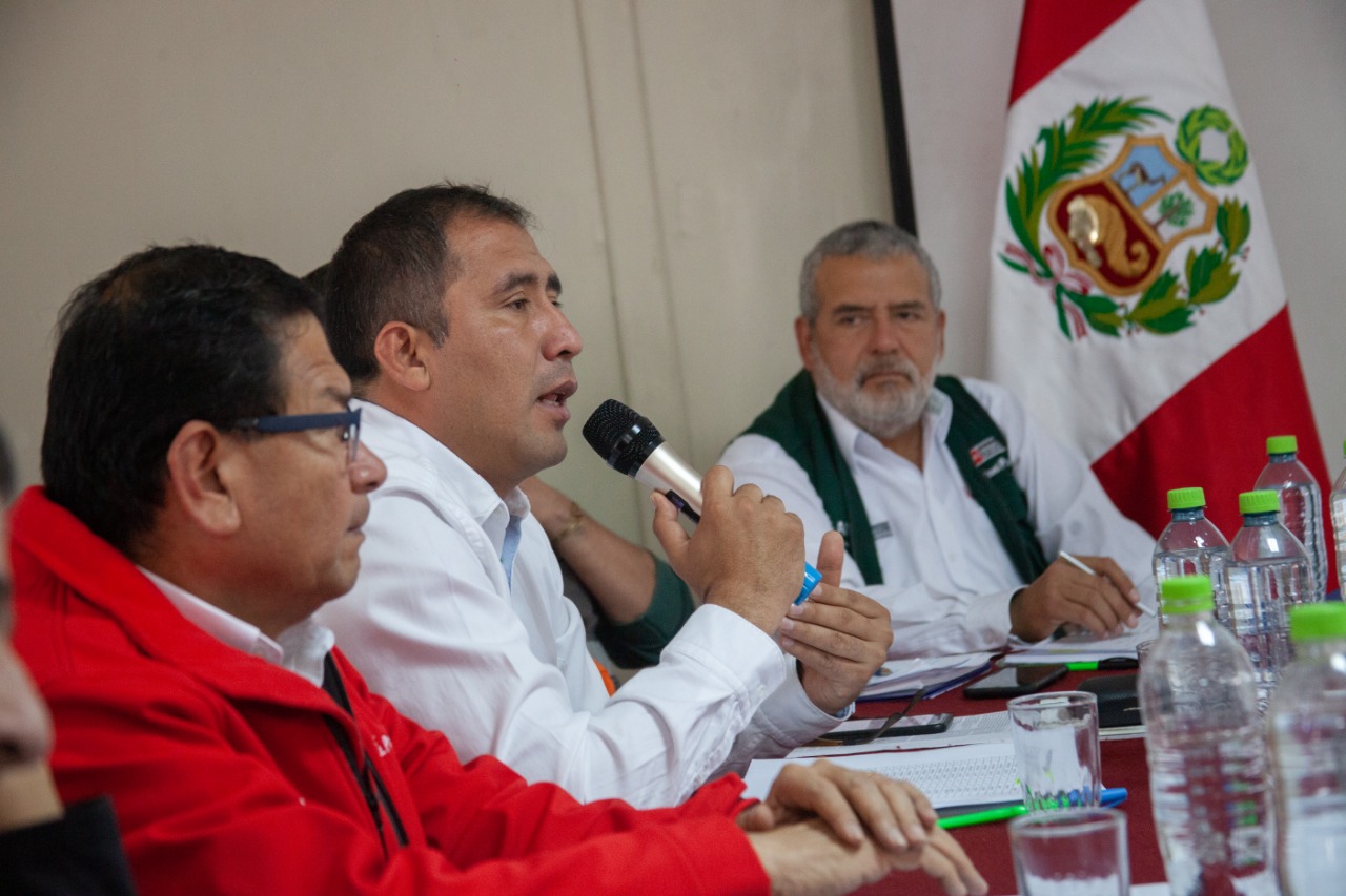 Huaraz: gobernador Morillo convocó a dirigentes a reunión ante declaratoria de emergencia de laguna Parón