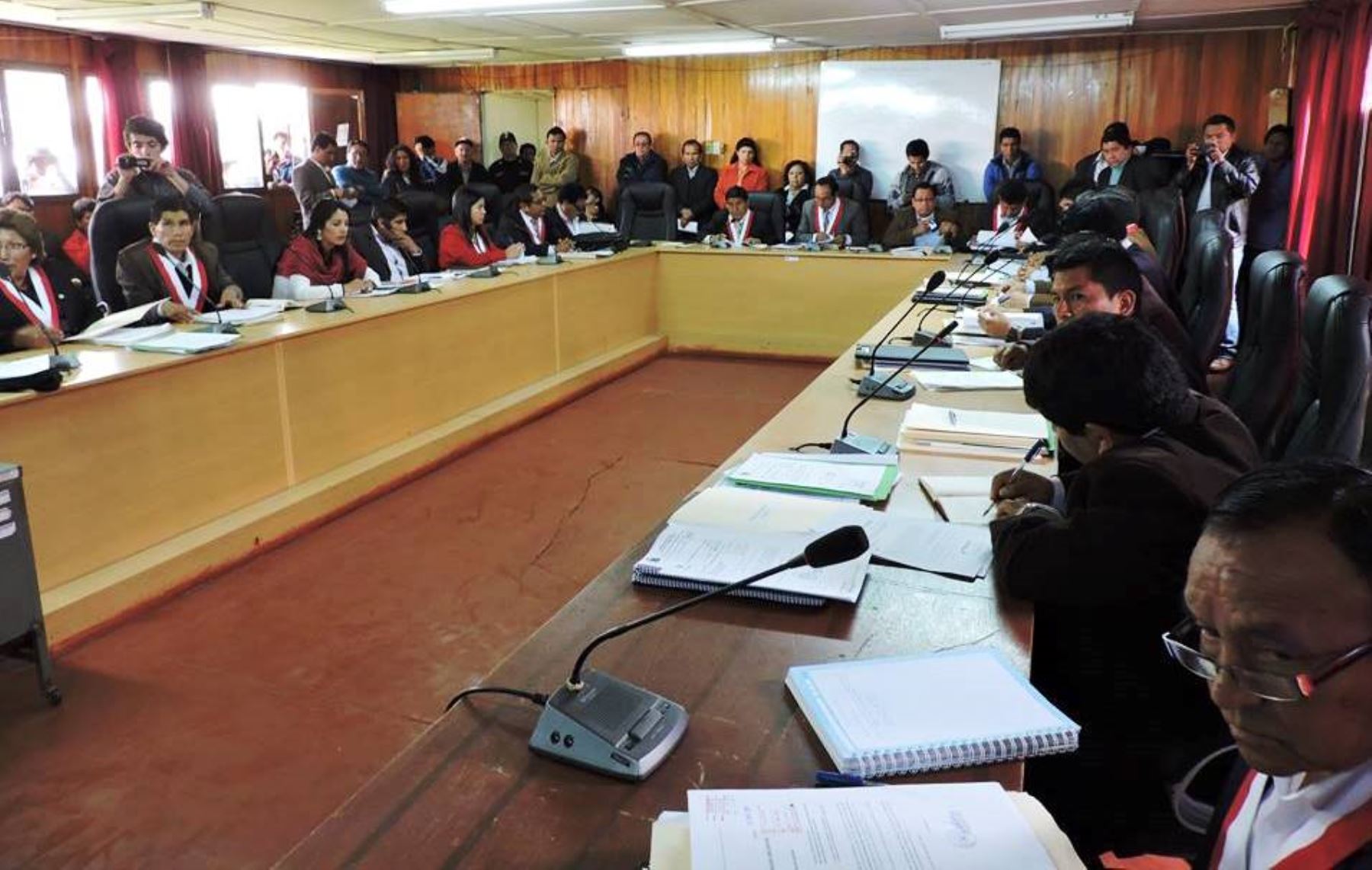 Entidades dependiente del GRA deberá remitir bases de concursos CAS al Consejo Regional de Áncash