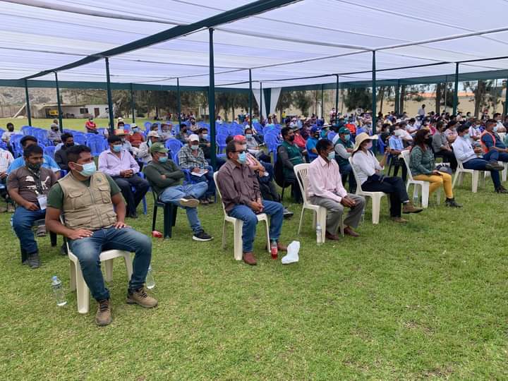 Agricultores, alcaldes y funcionarios del ministerio de agricultura se reúnen para tratar escasez de agua en valle de Nepeña
