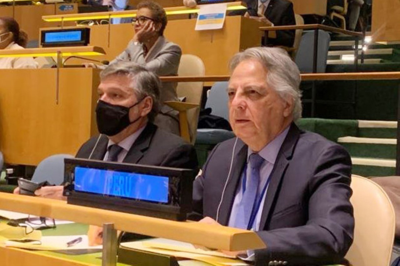 Cancillería: Perú vota a favor de resolución que exige el cese de la fuerza en Ucrania