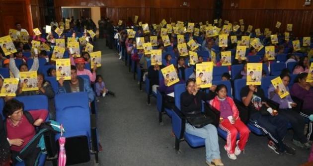 César Álvarez usó fondos del Estado para hacer proselitismo político