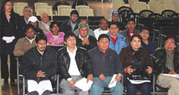 Presentan denuncia penal contra todos los consejeros regionales