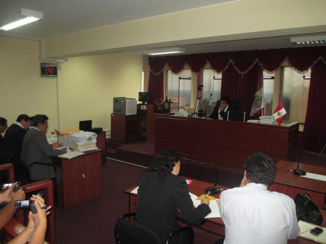 Van 47 con orden de detención por caso "La centralita"