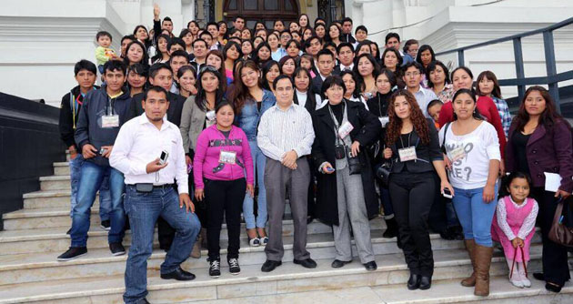 Ministro de Trabajo anuncia lucha contra “Los Chalecos” en Construcción Civil