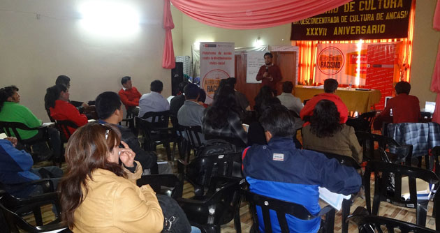 Ministerio de Cultura realiza taller contra la discriminación étnico racial