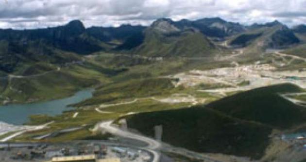 Demandan que debate sobre distribución del canon minero sea responsable