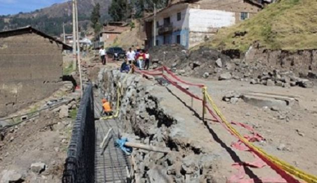 Huari: Obra de pavimentado de calle Leoncio Prado en 50% de avance
