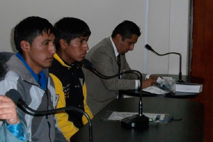 Ordenan seis meses de prisión preventiva para dos sujetos por robo