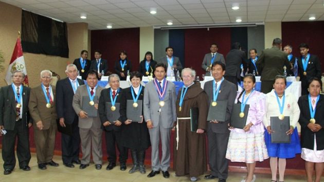 Personajes que aportaron a Huaraz recibieron Medalla Cívica de la Ciudad