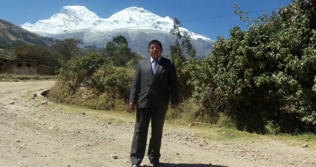 Presidente del Fedip: "Fredy Otárola debe poner en planilla a los trabajadores de su notaría"