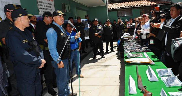 Ministro Urresti felicitó el rescate de dos menores secuestrados en Huaraz