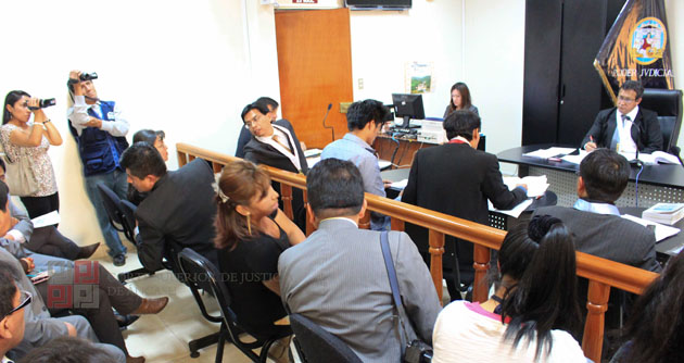 Menores fueron secuestrados mientras iban al colegio en un taxi
