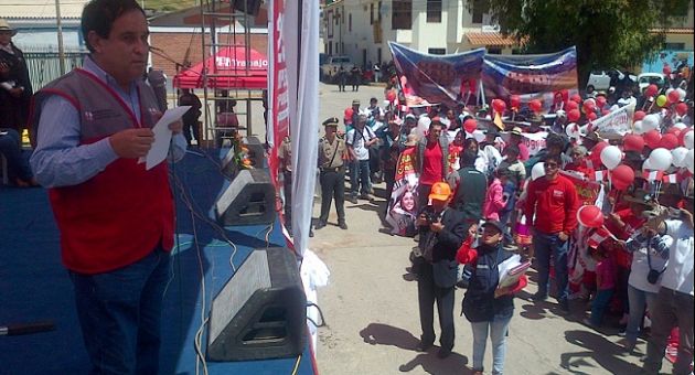 Crear un millón de puestos de trabajo al 2016 anuncia ministro de trabajo