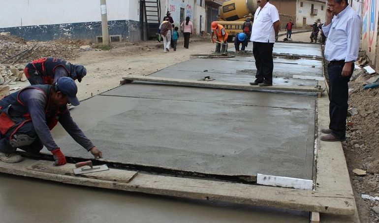Obra de pavimentado de vía de acceso a Huari pronto a inaugurarse