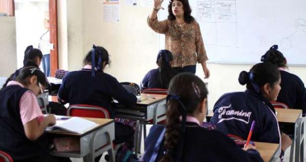 Cinco mil nuevas plazas para trabajadores en escuelas se abrirán en el 2015