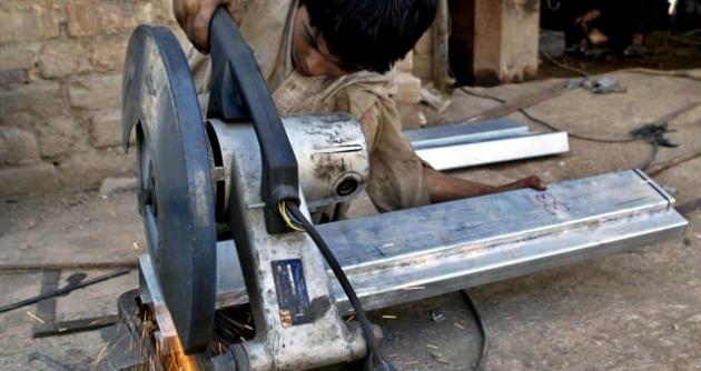 Ministerio de Trabajo asegura que actuará firme frente al abuso laboral infantil