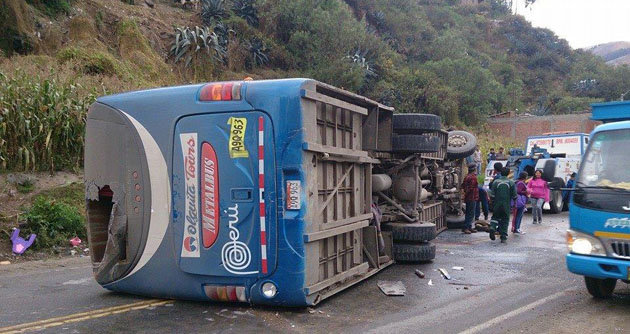 Un muerto y 15 heridos en accidente en fiesta patronal de la Virgen de las Mercedes en Carhuaz