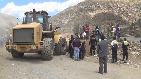 En medio de enfrentamientos abren acceso a la cantera de Challhua