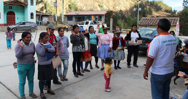 Carlos Tarazona inaugura bases del Maicito en Jangas y Olleros